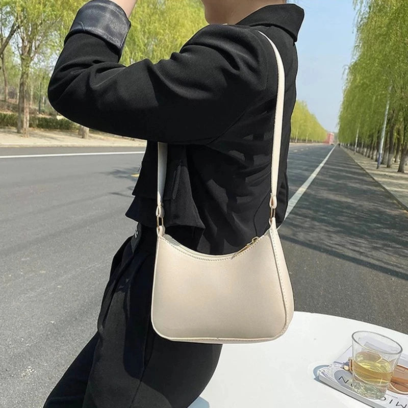 MILA | Borsa a Spalla Minimalista in Ecopelle